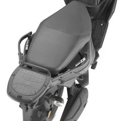 KR2168 - Attacco Posteriore Bauletto Kappa Monokey YAMAHA Cygnus Rayzr 125 (24)