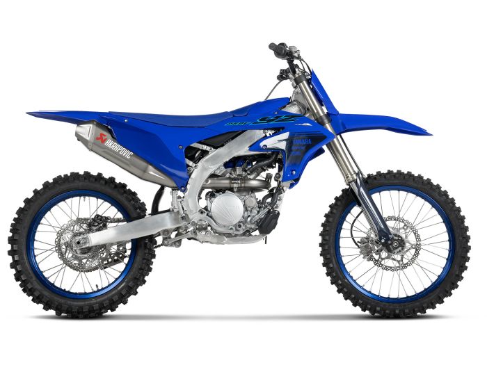 EM MOTO | Akrapovic - S-Y2MET17-FDHLTA